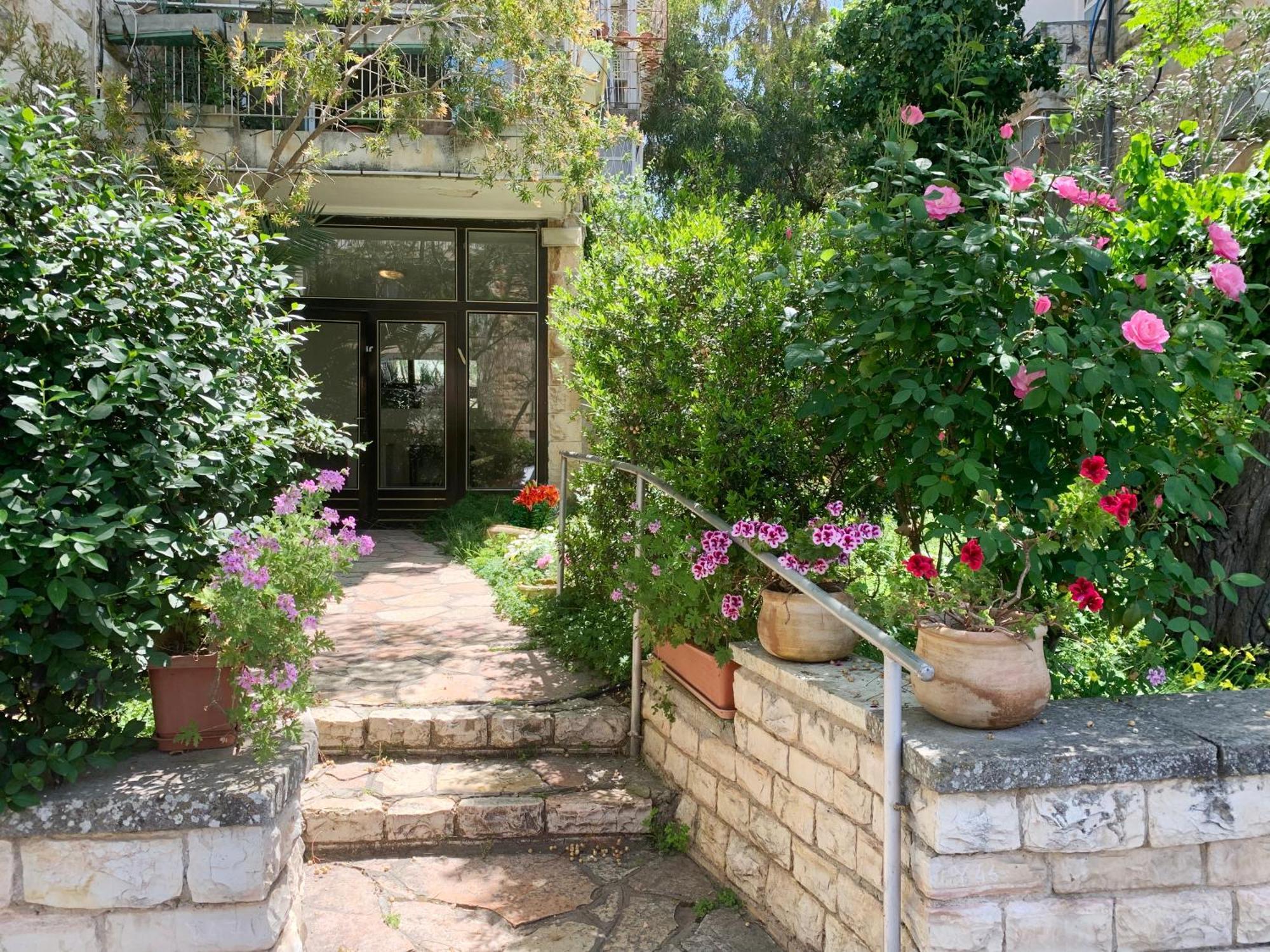 Annie'S Boutique Apartment In Jerusalén Exterior foto